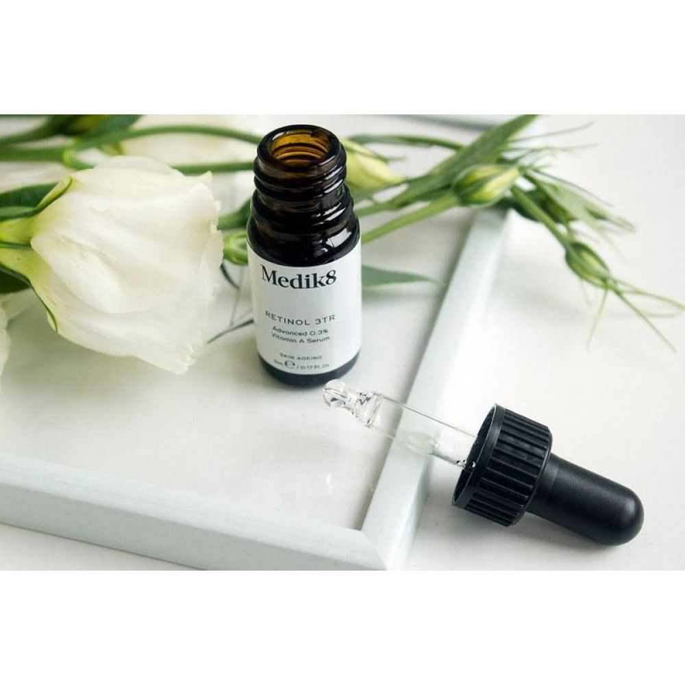 Нічна сироватка з ретинолом 0,3% - Medik8 Retinol 3TR фото 4