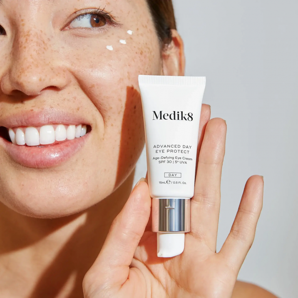 Антивіковий крем навколо очей з SPF30 - Medik8 Advanced Day Eye Protect фото 3