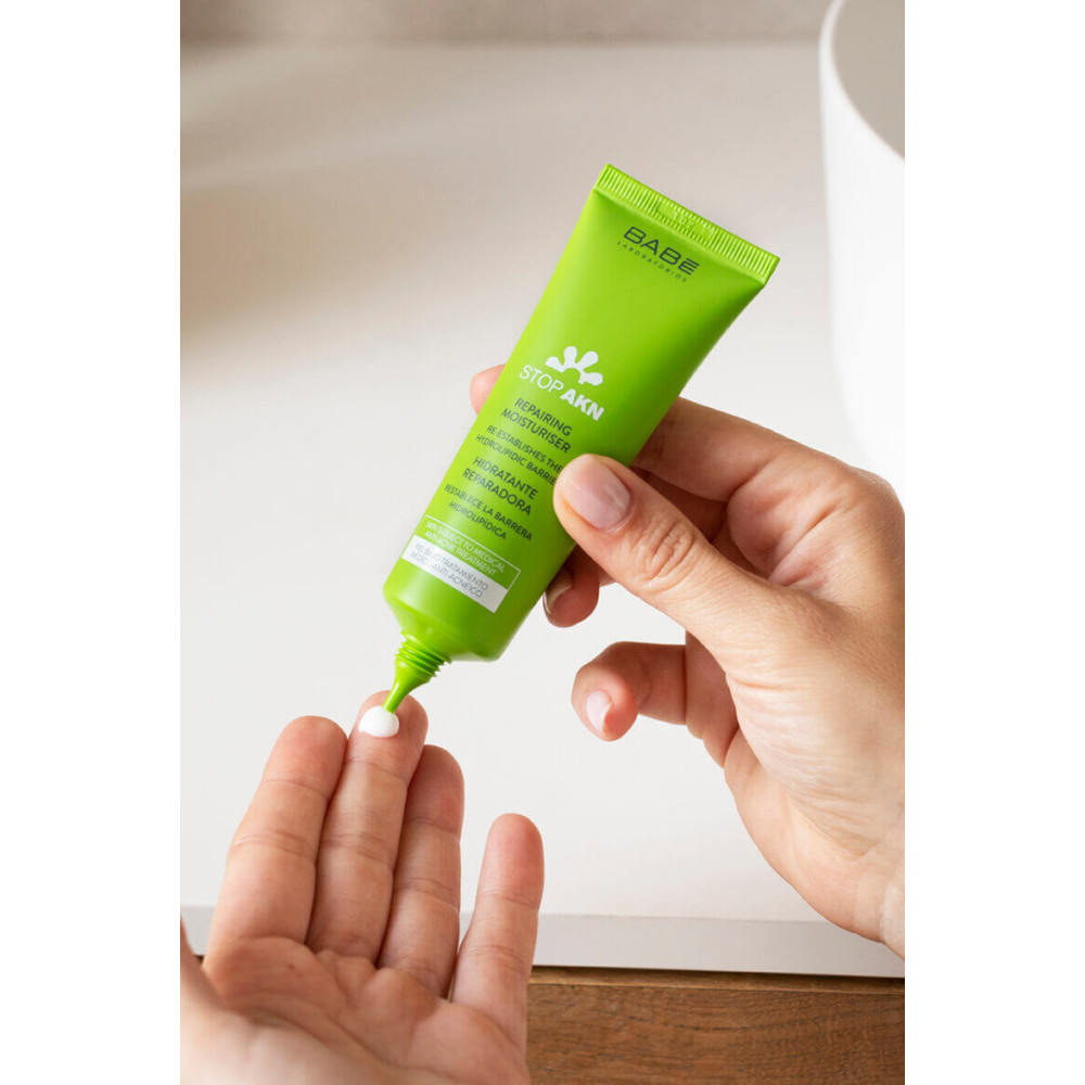 Восстанавливающий увлажняющий пост-акне крем - Babe Laboratorios Stop AKN Repairing Moisturiser фото 3