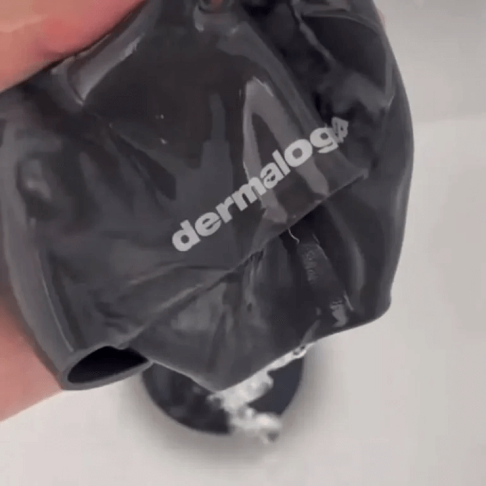 Спонж-салфетка для очищения лица и тела - Dermalogica The Ultimate Sponge Cloth фото 3