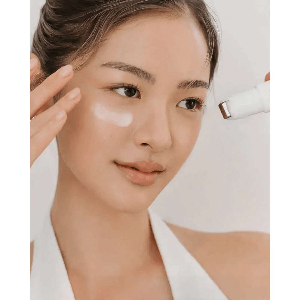 Сироватка-ролер для повік з ретинолом - Dr. Althea Retinol Flat Iron Eye Roller фото 3