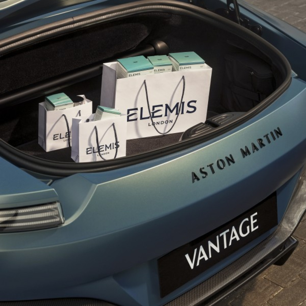 Набор Aston Martin x ELEMIS «Уход за кожей» для Неё - Elemis AMF1 Skincare for Her фото 3