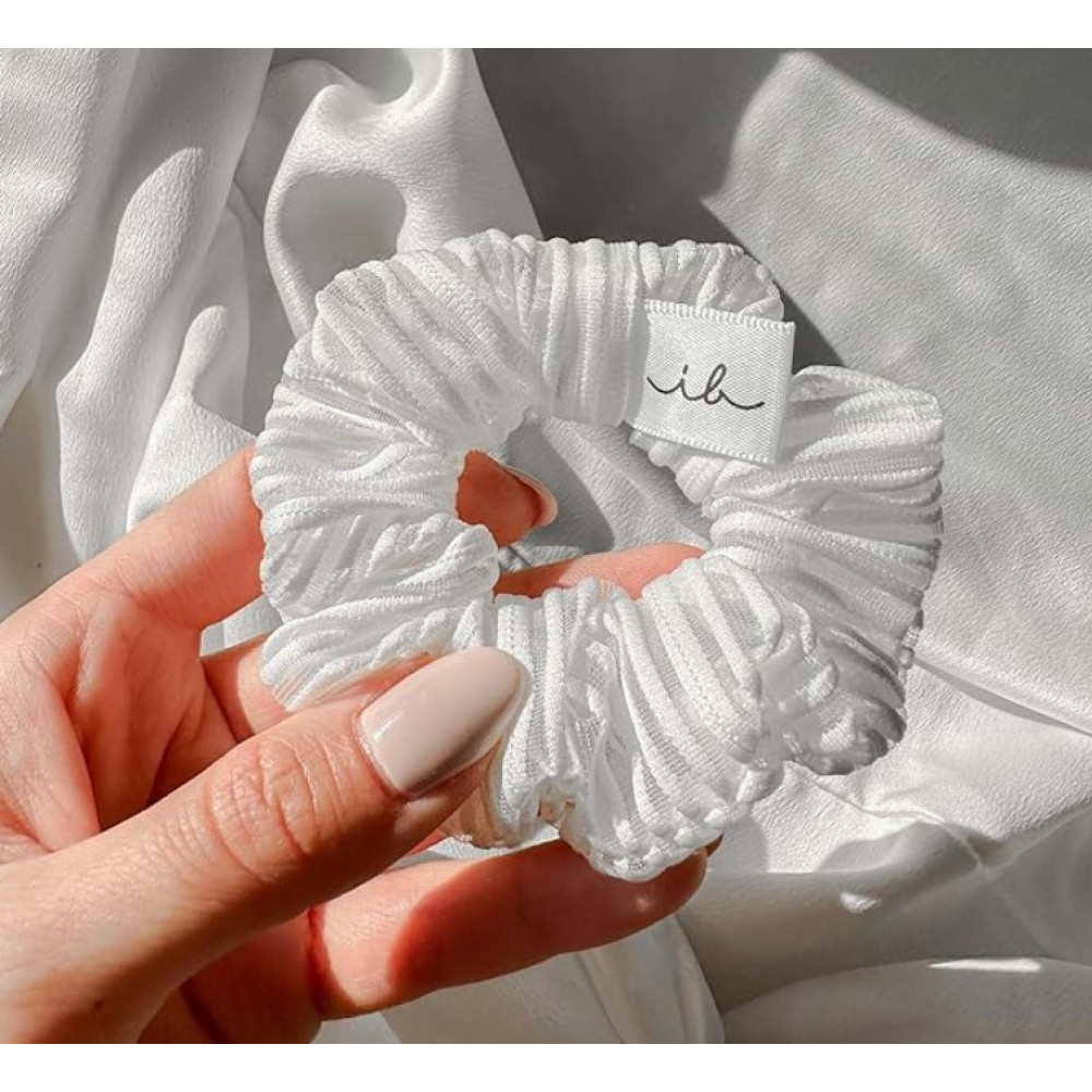 Резинка-браслет для волосся - Invisibobble Sprunchie Extra Hold Pure White фото 3