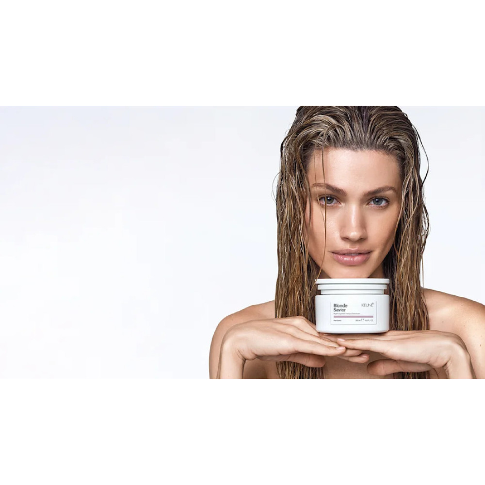 Маска для зміцнення знебарвленого волосся - Keune Care Blonde Savior Brightening Mask фото 2