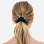 Шелковая резинка для волос чёрная - MOLODO Silk Scrunchie Medium Black - Фото 3