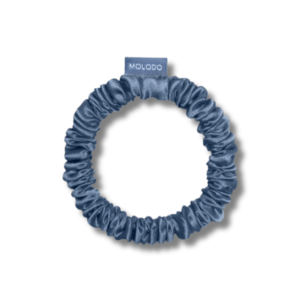 Шелковая резинка для волос синяя - MOLODO Silk Scrunchie Small Blue - Фото 1