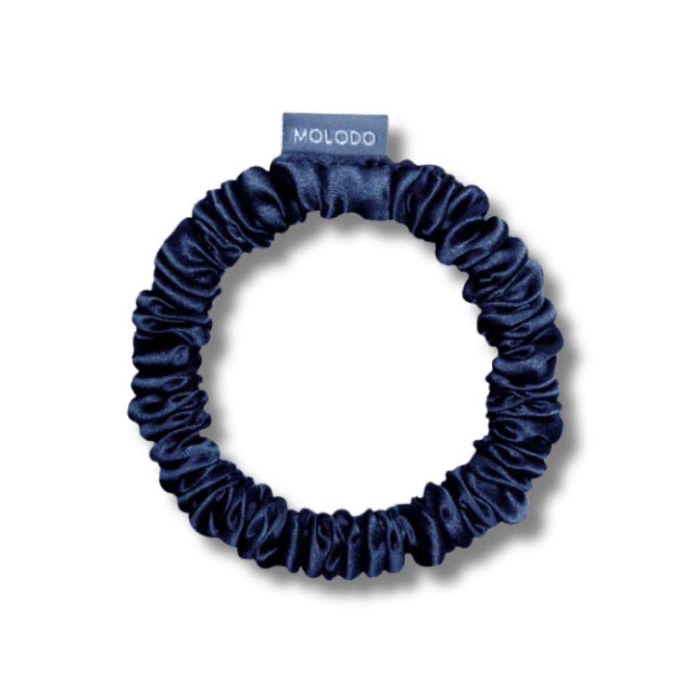 Шелковая резинка для волос тёмно-синяя - MOLODO Silk Scrunchie Small Deep Sea фото