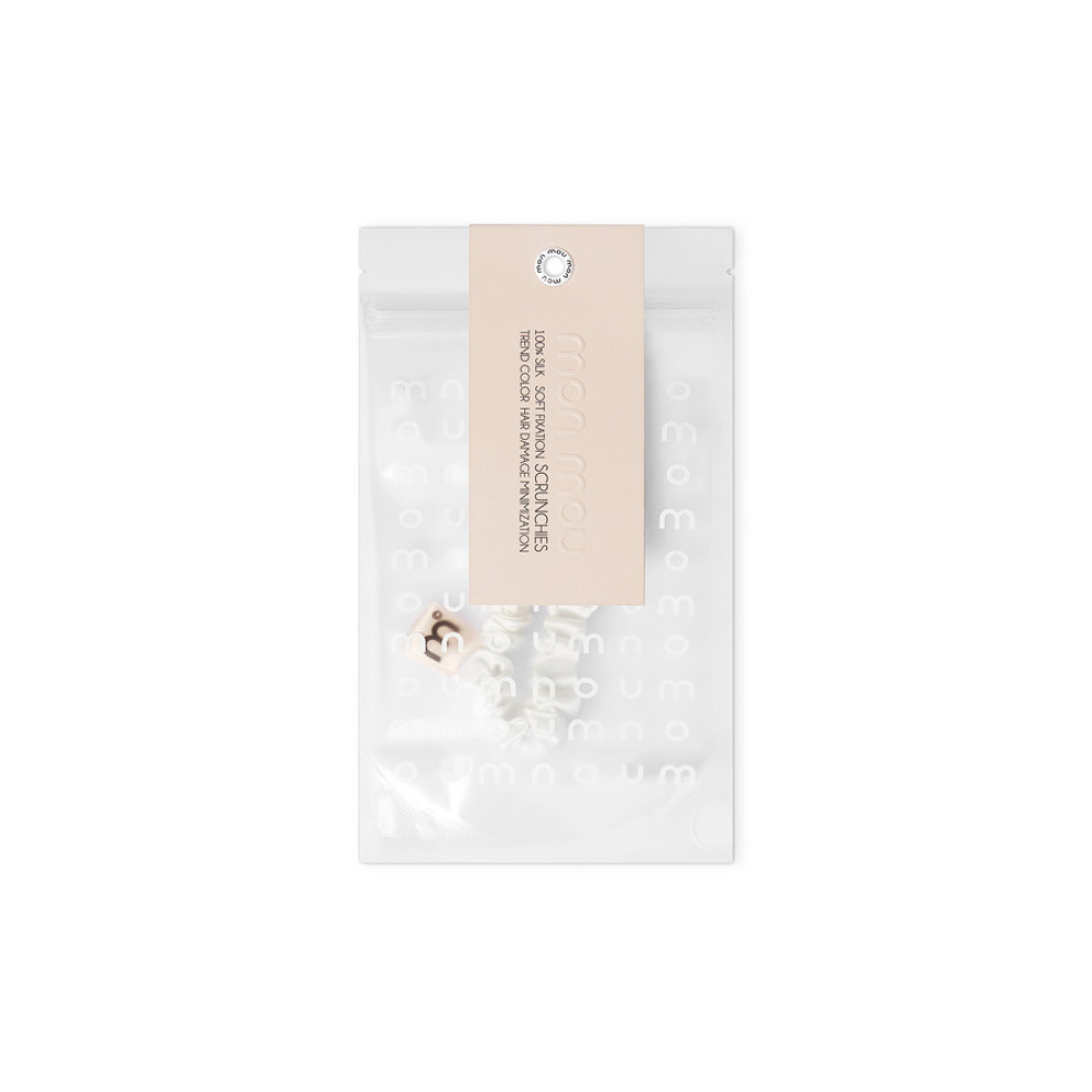 Тонка резинка для волосся біла  - MON MOU Silk Slim Scrunchie White фото 2