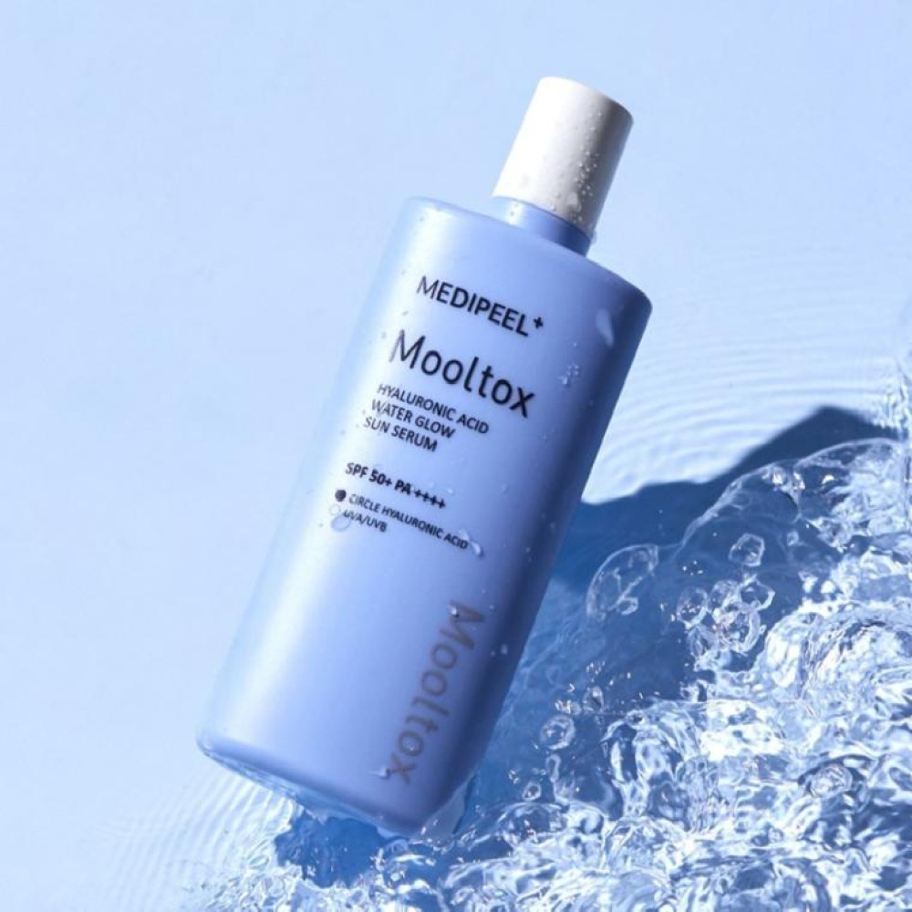 Сонцезахисна сироватка для обличчя - Medi-Peel Hyaluronic Acid Mooltox Water Glow Sun Serum SPF 50+ PA++++ фото 3