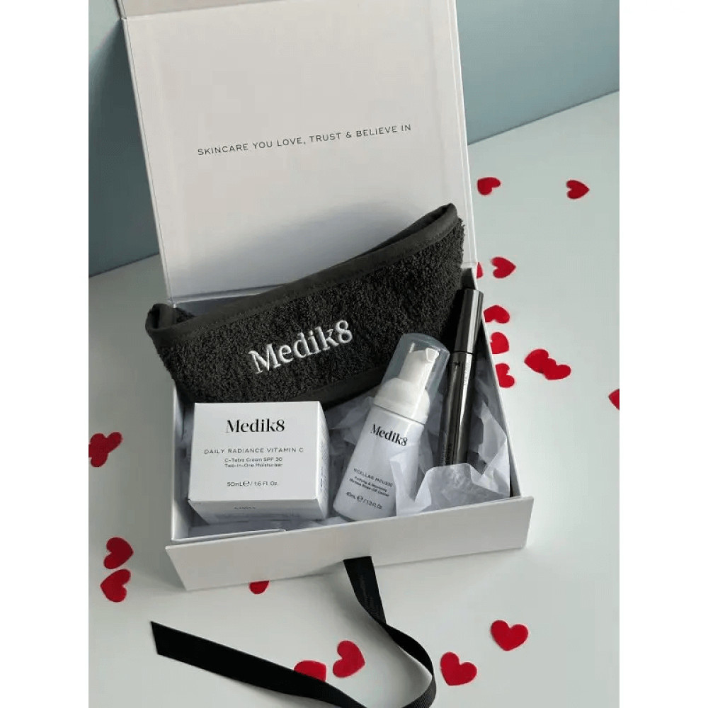 Лімітований подарунковий набір для денного догляду за обличчям - Medik8 Valentine Day Kit  фото 2