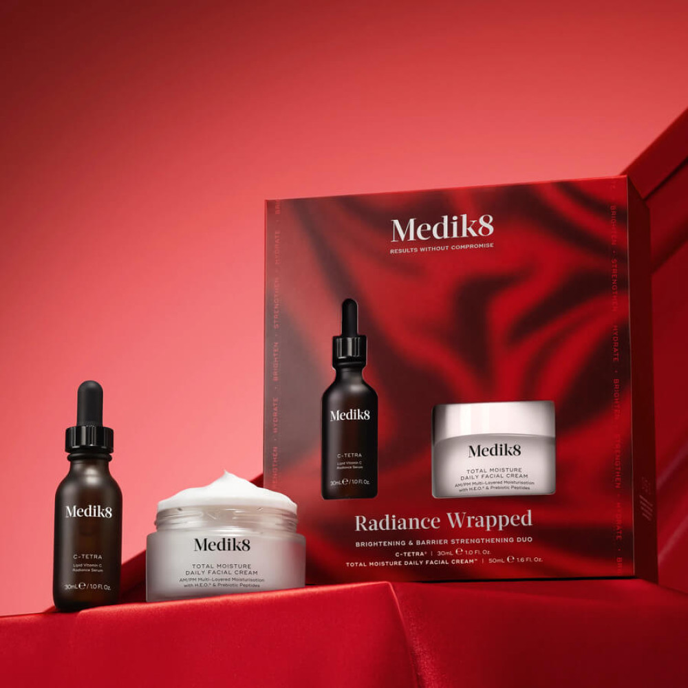 Набор для осветления кожи и укрепления её защитного барьера - Medik8 Radiance Wrapped Kit фото 2