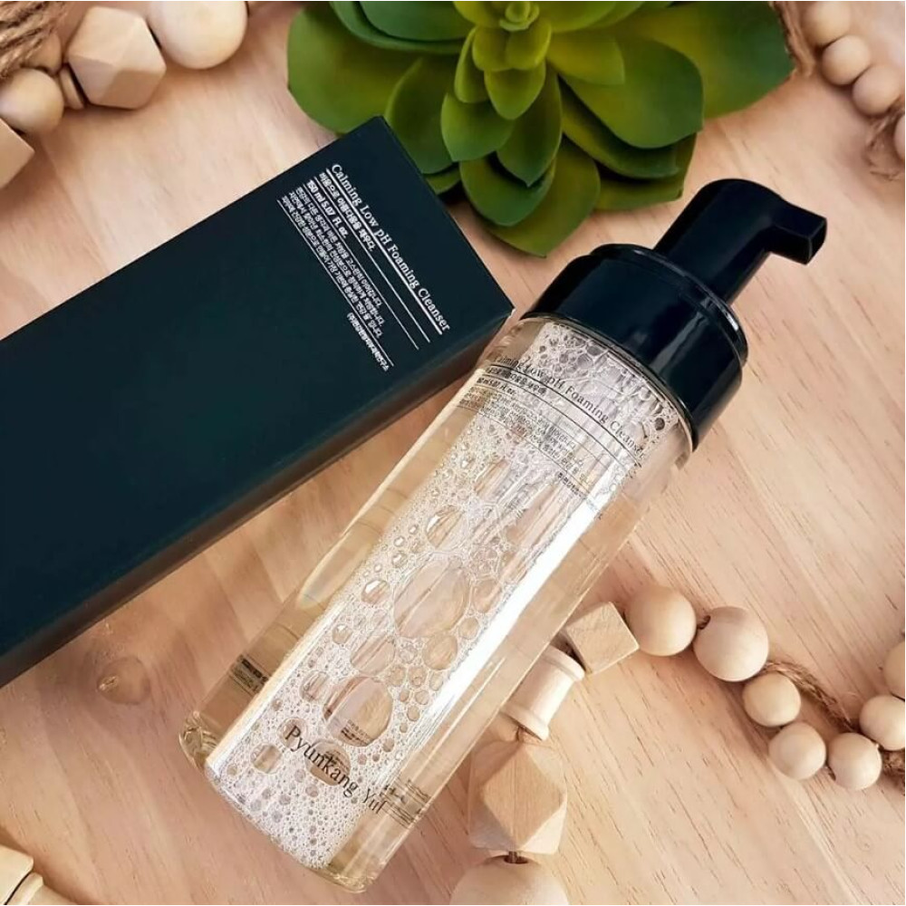 Ніжна пінка-мус для вмивання для чутливої шкіри - Pyunkang Yul Calming Low pH Foaming Cleanser фото 4
