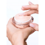 Зволожуючий крем з ефектом сяйва - Instytutum C-Illuminating 3D Moisturizer - Фото 4