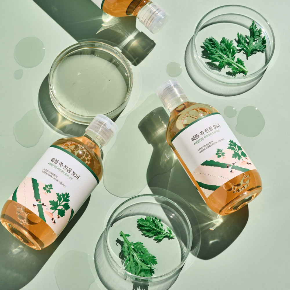 Успокаивающий тонер с морской полынью - Round Lab Mugwort Calming Toner фото 4