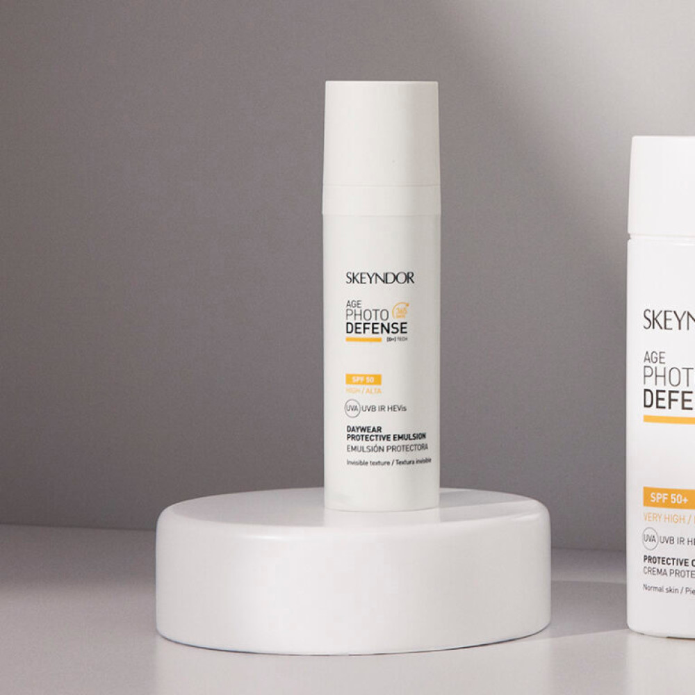 Захисна емульсія для обличчя - Skeyndor Age Photo Defense Daywear Protective Emulsion SPF 50+ фото 2