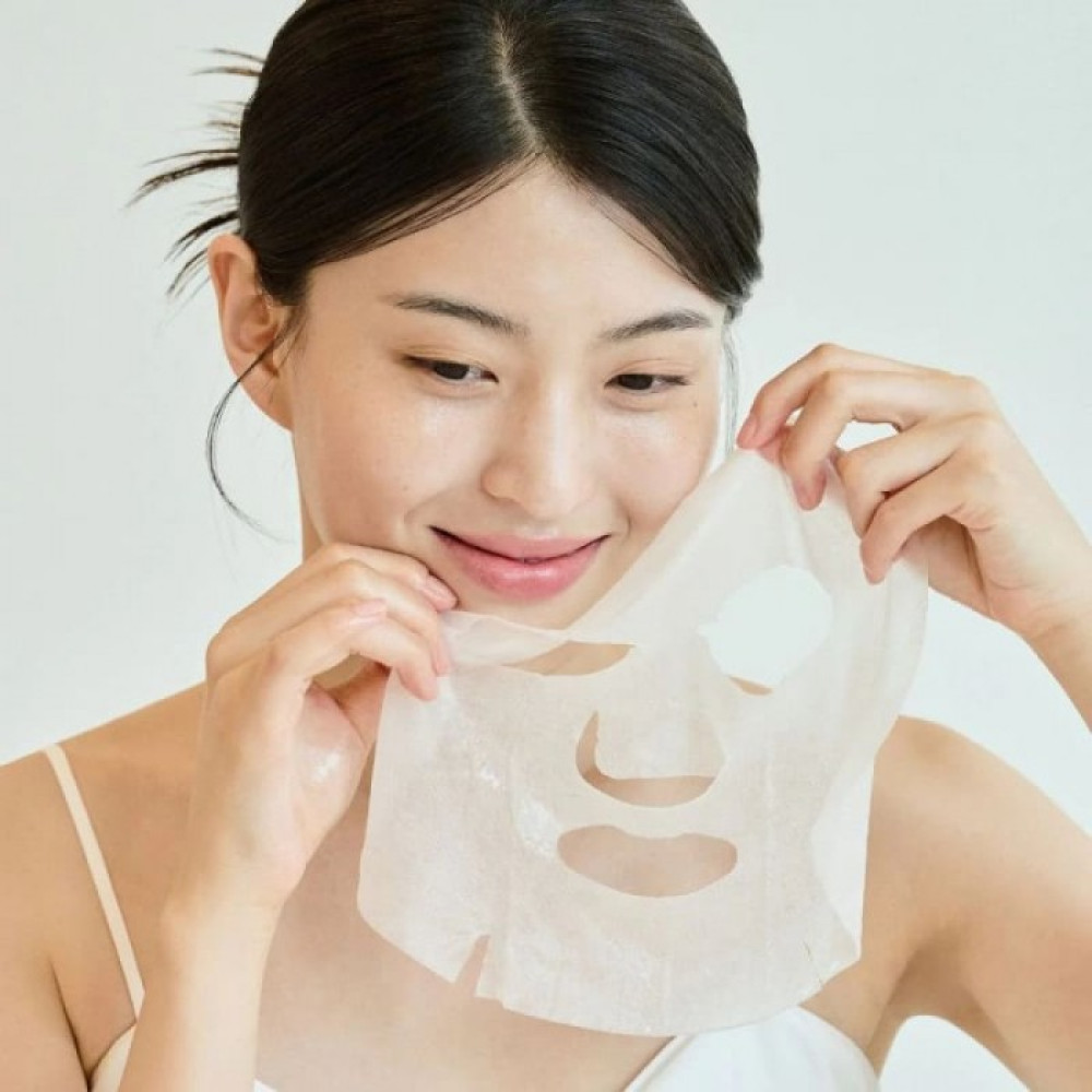 Тканинна маска для сяйва шкіри обличчя - Skin 1004 Madagascar Centella Tone Brightening Glow Mask фото 3