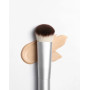 Пензель для безшовного нанесення тональної основи - UNICO Makeup Brush Flawless Foundation - Фото 2