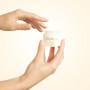 Лифтинг-крем для лица - Valmont V-Lift Cream - Фото 3