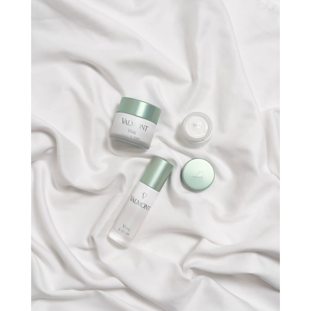 Ревіталізуюча сироватка для шкіри обличчя - Valmont Vitality Vital B Serum фото 2