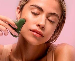 Чем можно заменить кислоты и ретинол летом? – Энзимы!