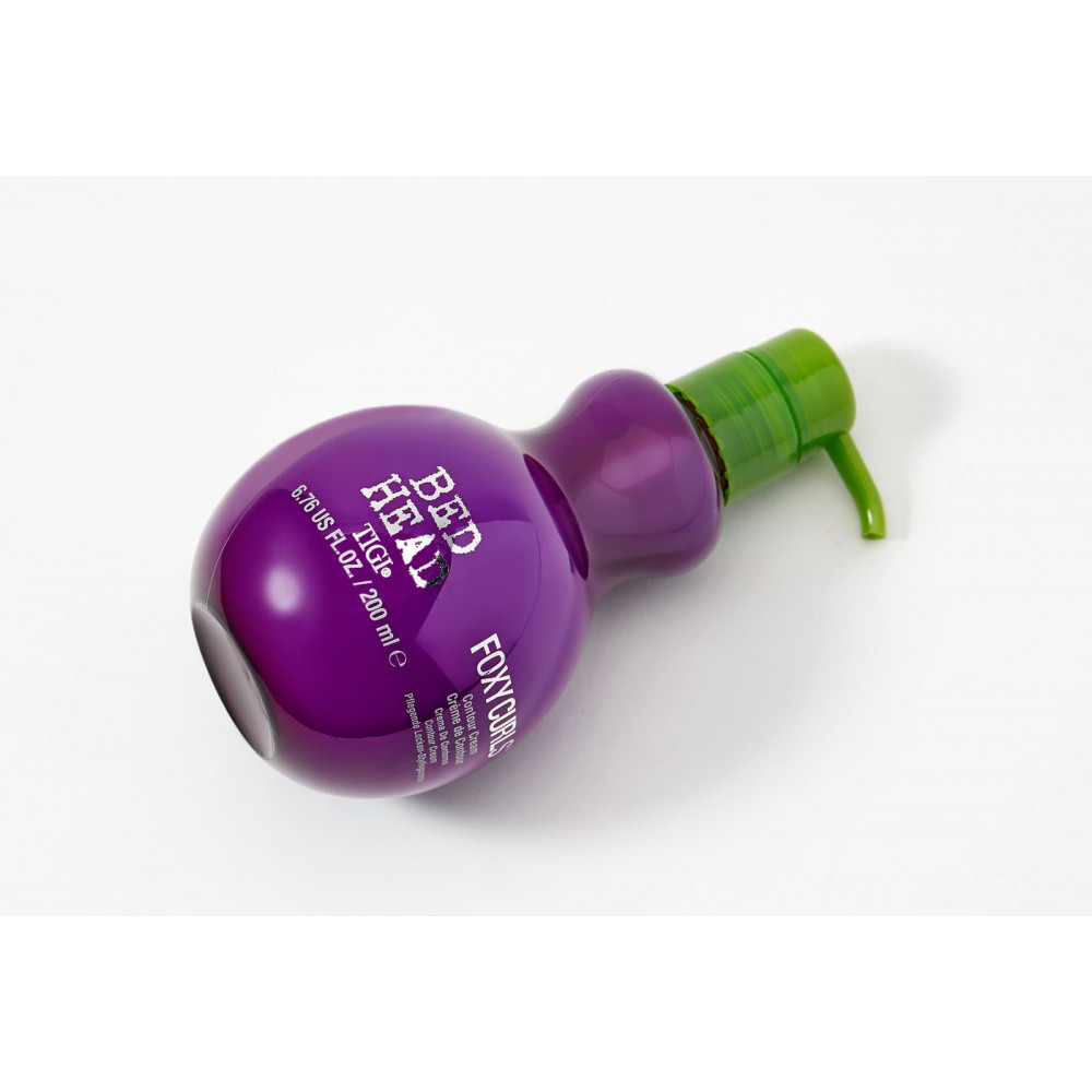 Крем для вьющихся волос - Tigi Foxy Curls Contour Cream фото 2