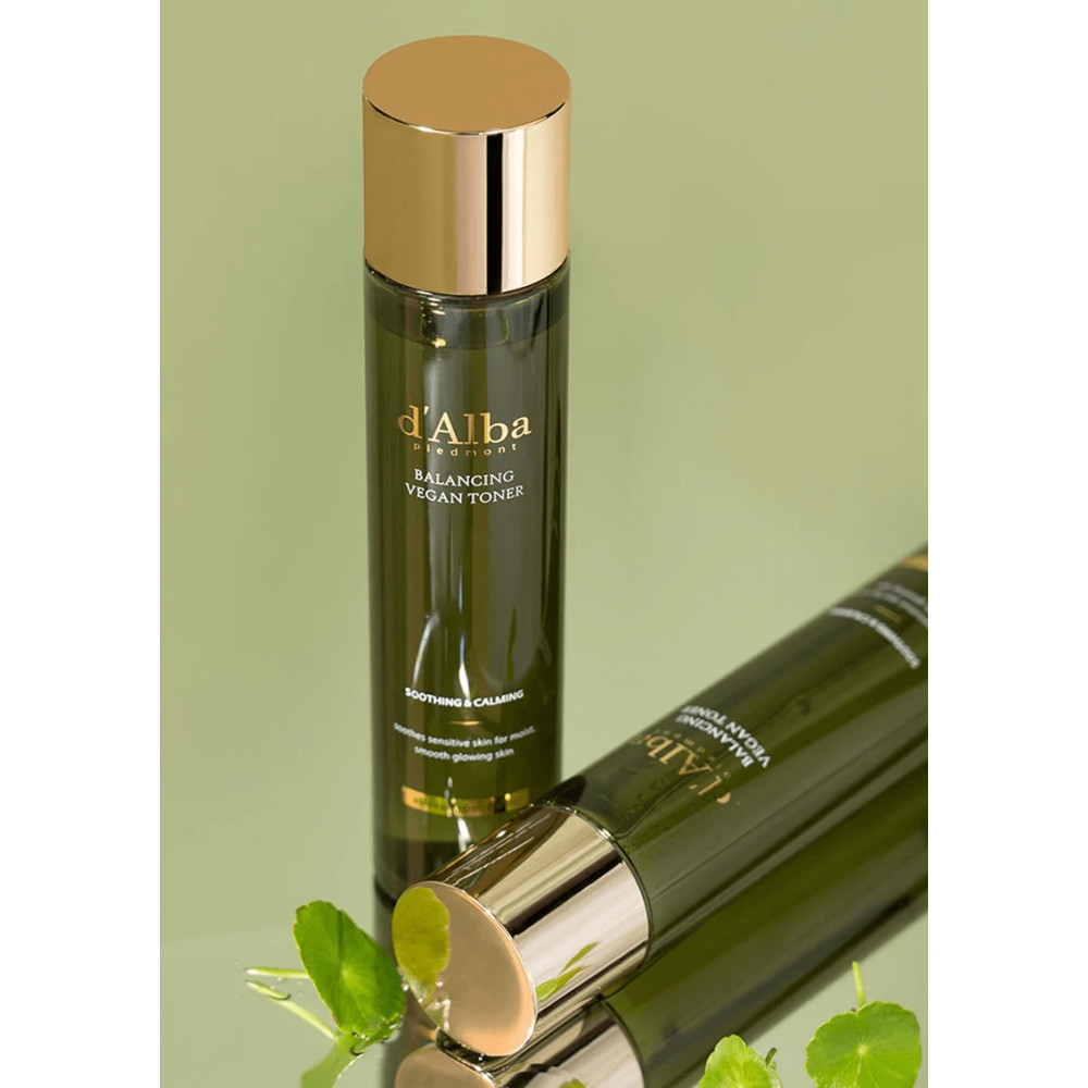 Балансуючий веганський тонер - D'Alba Mild Skin Balancing Vegan Toner фото 3
